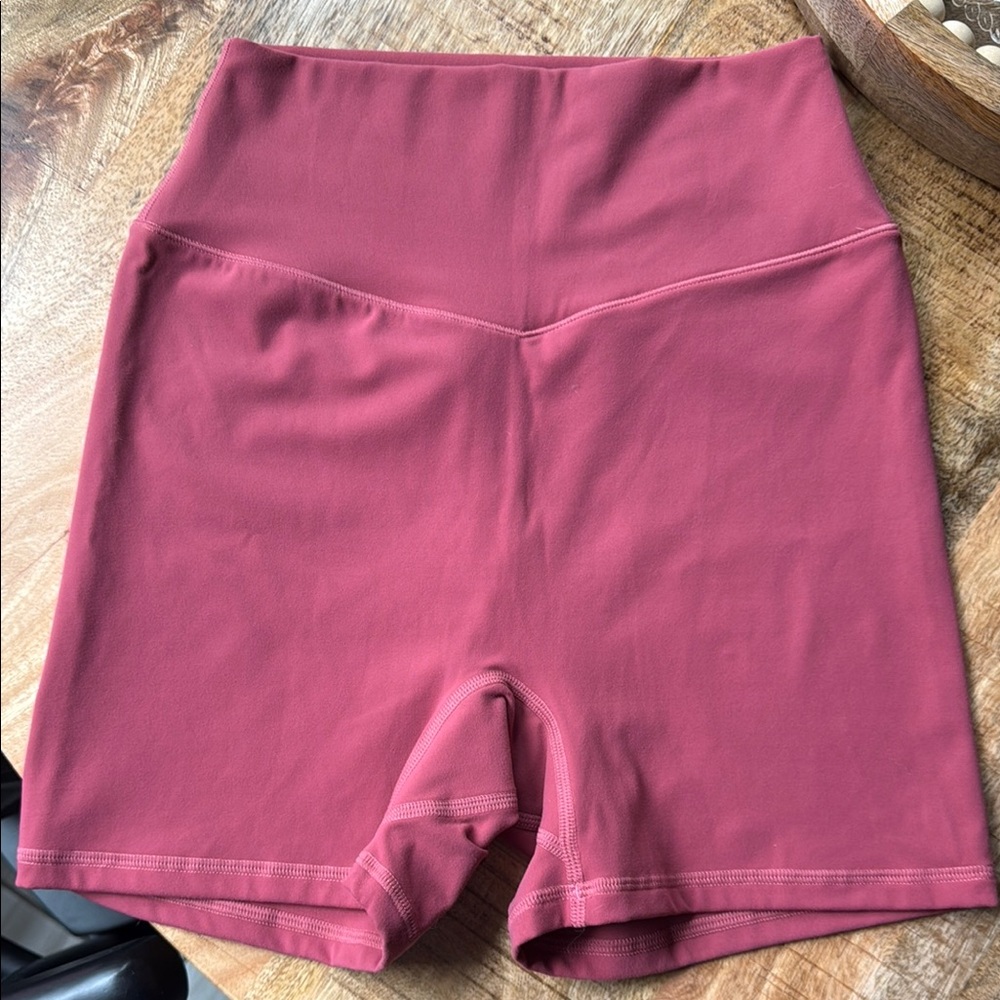 Buffbunny Rosa Short- terracotta